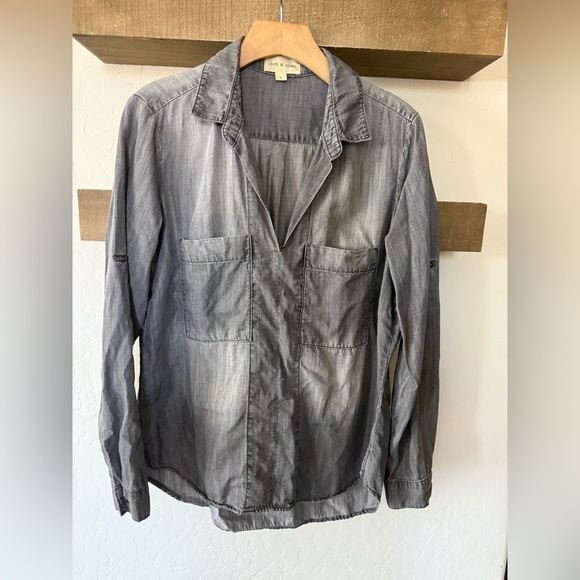 Cloth & Stone|Anthro women’s Gray wash Lyocell Tencel long sleeve shirt w pocket - Picture 5 of 10